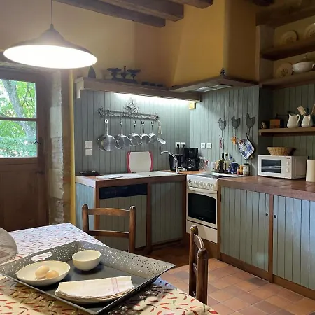 Bergerie Restauree Avec Cheminee, Jardin Clos, Animaux Acceptes - Fr-1-489-13 Holiday home Sauvagny